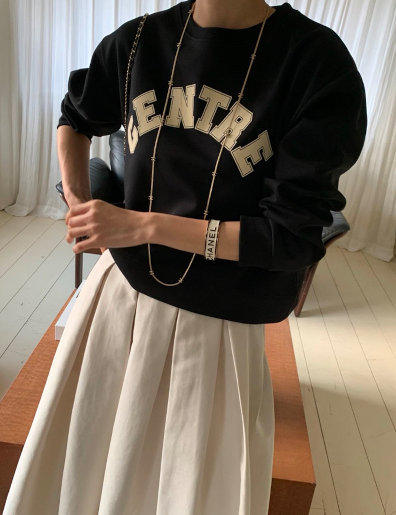 【新作5%OFF・3日間】Centre Sweat Tops_2colors