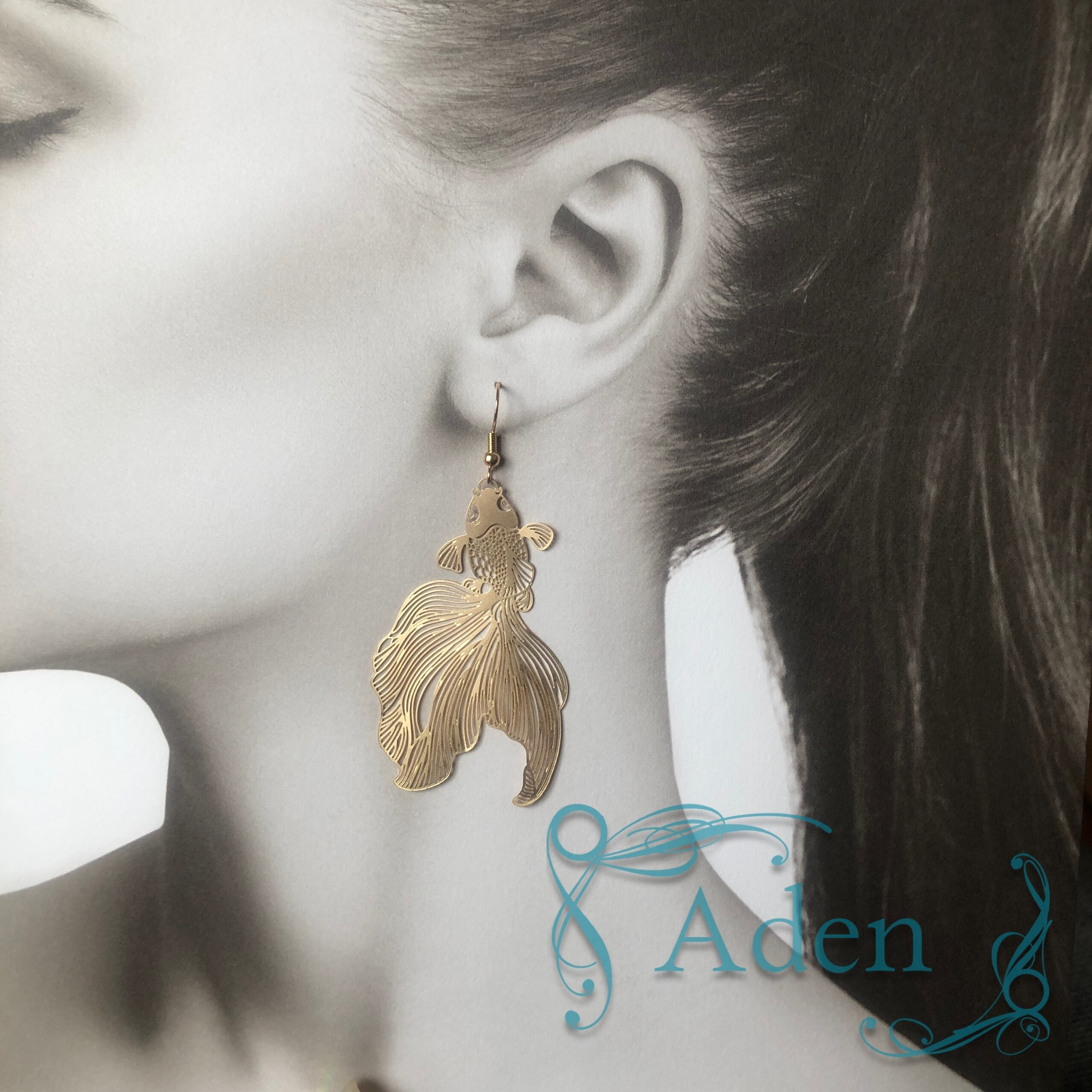♦︎金魚 ピアス ゴールド | Aden