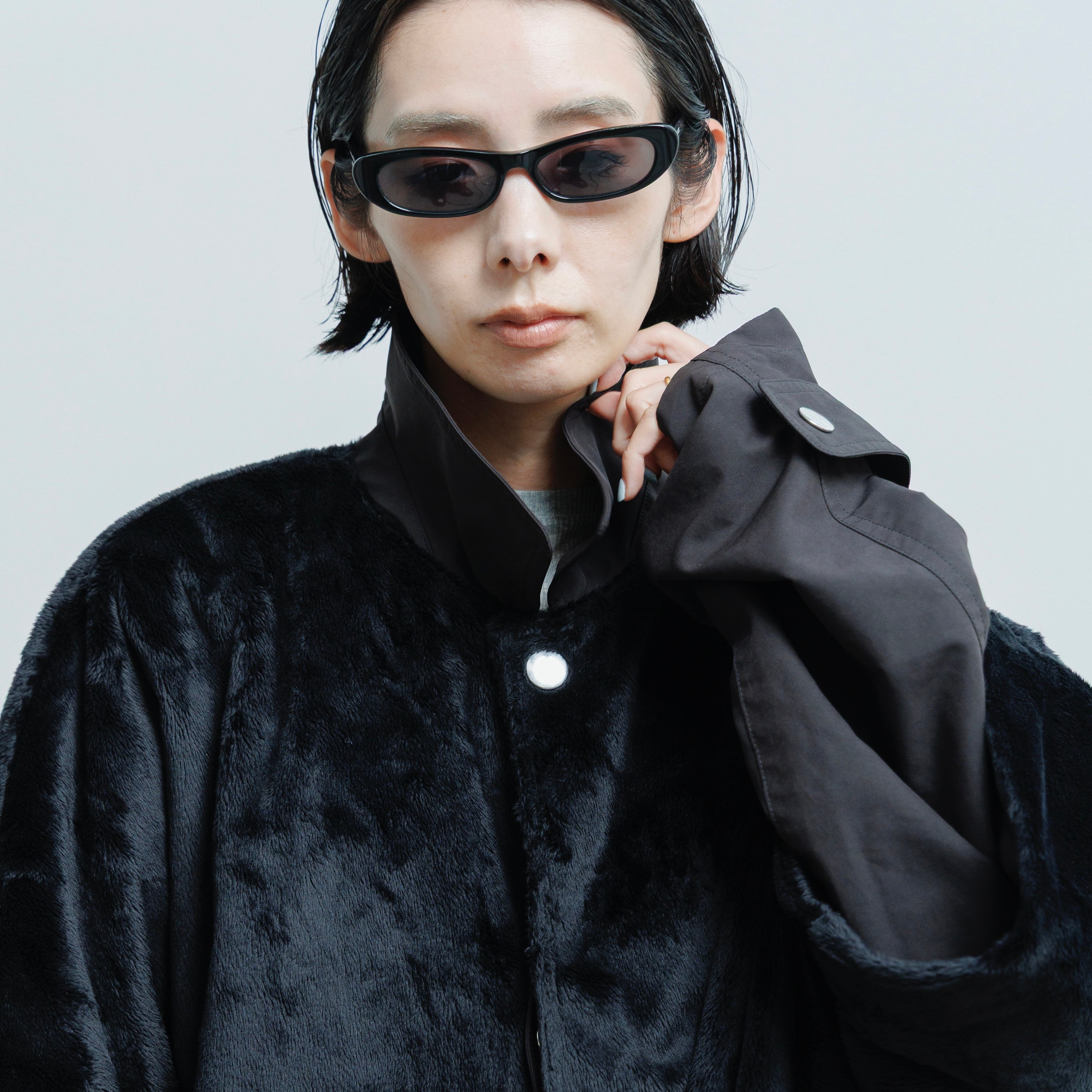 AO-84 docking fur long coat | akio