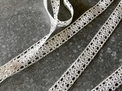 フランス 100x1.8c 小さなお目目とアンティークレース  r50mn