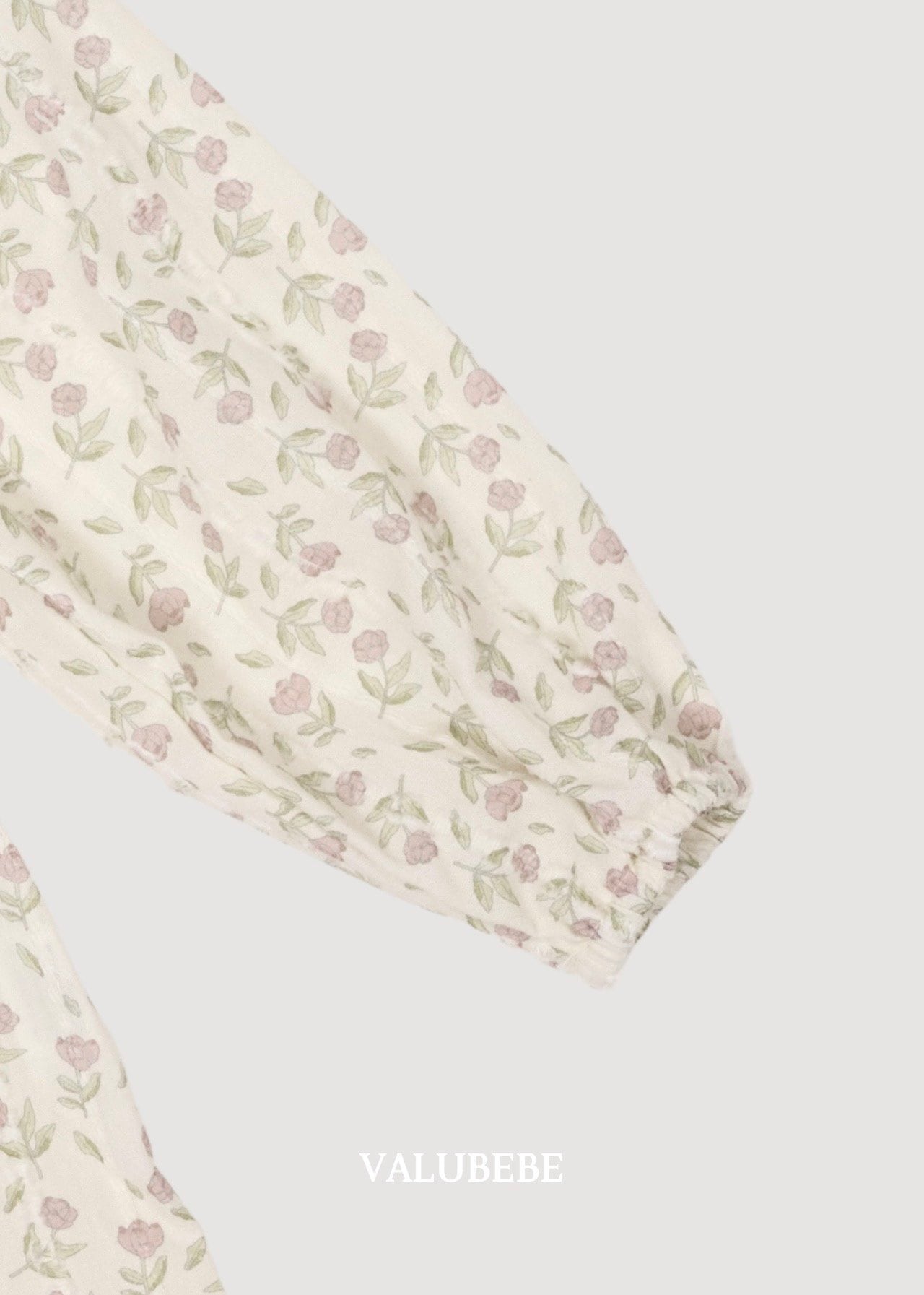送料無料【予約】/ 花柄スクエアワンピース / valubebe