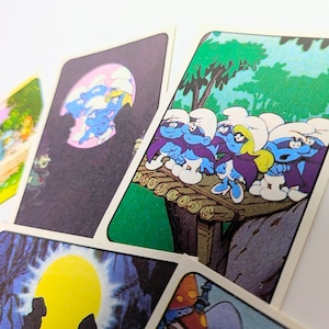 ☆送料無料!☆ VINTAGE 1982 【 SMURF / スマーフ 】 スマーフ フィギュア・パニーニ・ステッカー ( The Smurfs Figurine Panini Stickers ) トレーディングステッカー 単品 (1個=6STICKER入)〚アメリカン雑貨 アメトイ〛