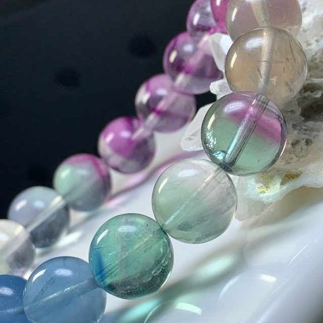 A70.可愛い色合い♪グラデーションフローライト ブレスレット