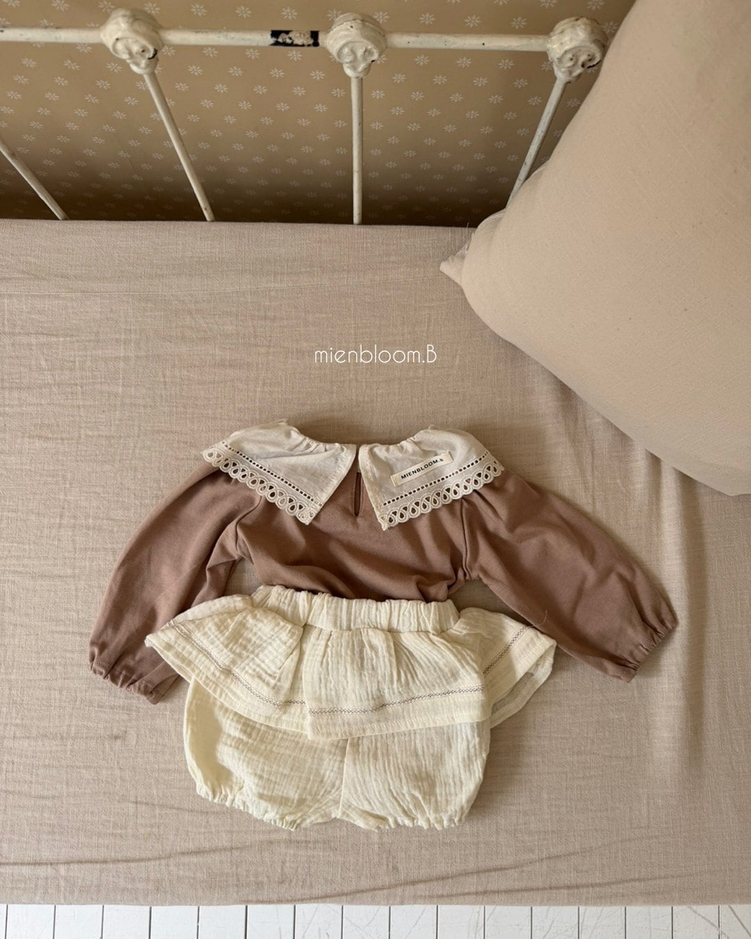 送料無料【予約】/ babyシュシュ襟Tシャツ / mienbloom