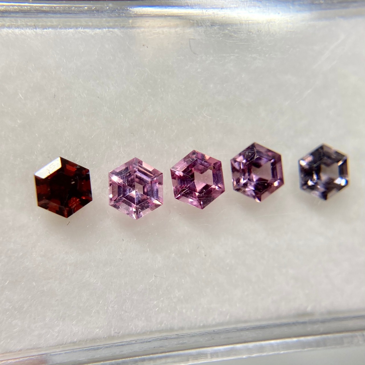 スピネル ６角形　5色セット 約3.5mm No.H5-2