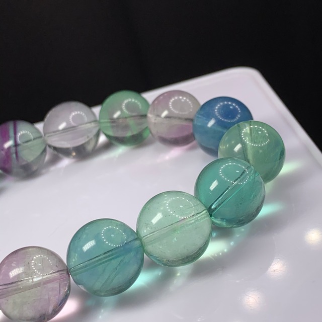 N.大玉✩色とりどりフローライトブレスレット