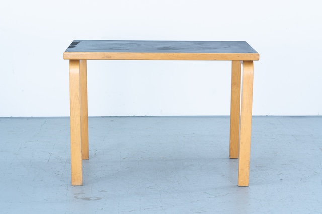 Alvar Aalto | Table Black Linoleum