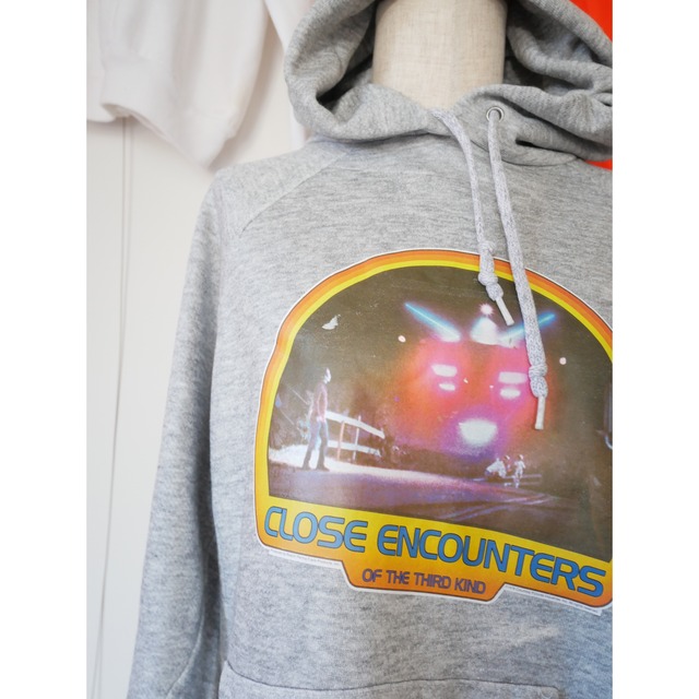 CLOSE ENCOUNTERS SWEAT