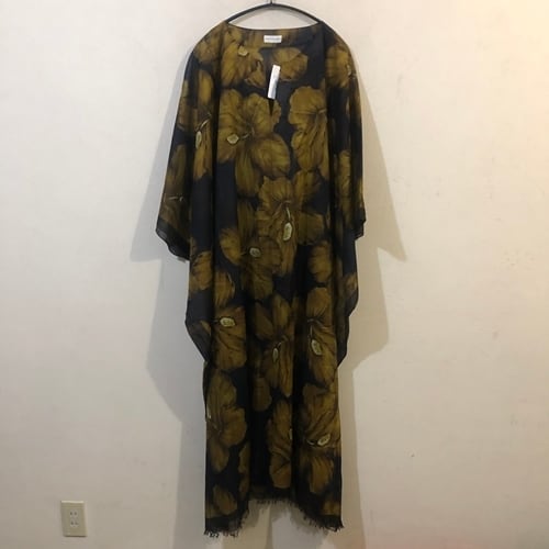 dries van noten カフタンドレス