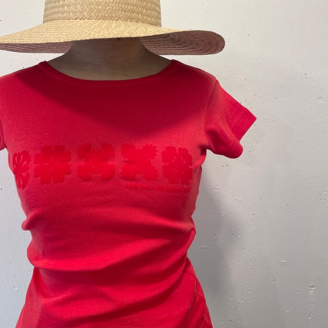 Hawaiian Quilt Fit Tee Red
