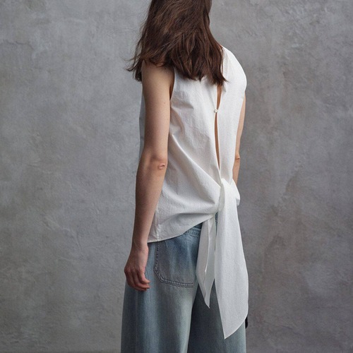 Button-Back Ribbon Sleeveless Blouse  T4630