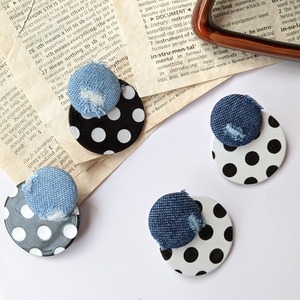 Dot Pop price/Earrings