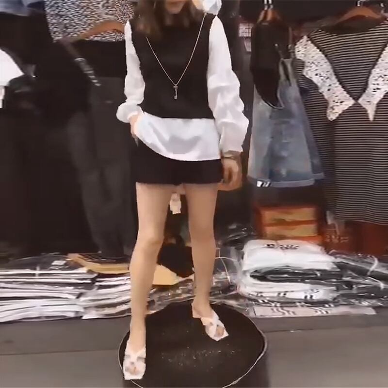 200キャティプラスサイズの女性の太ったmm秋新しいウエスタンスタイルの年齢を減らし、薄い偽のツーピーストップス太った姉妹の長袖Tシャツの潮 ミックスインファッション6340385727