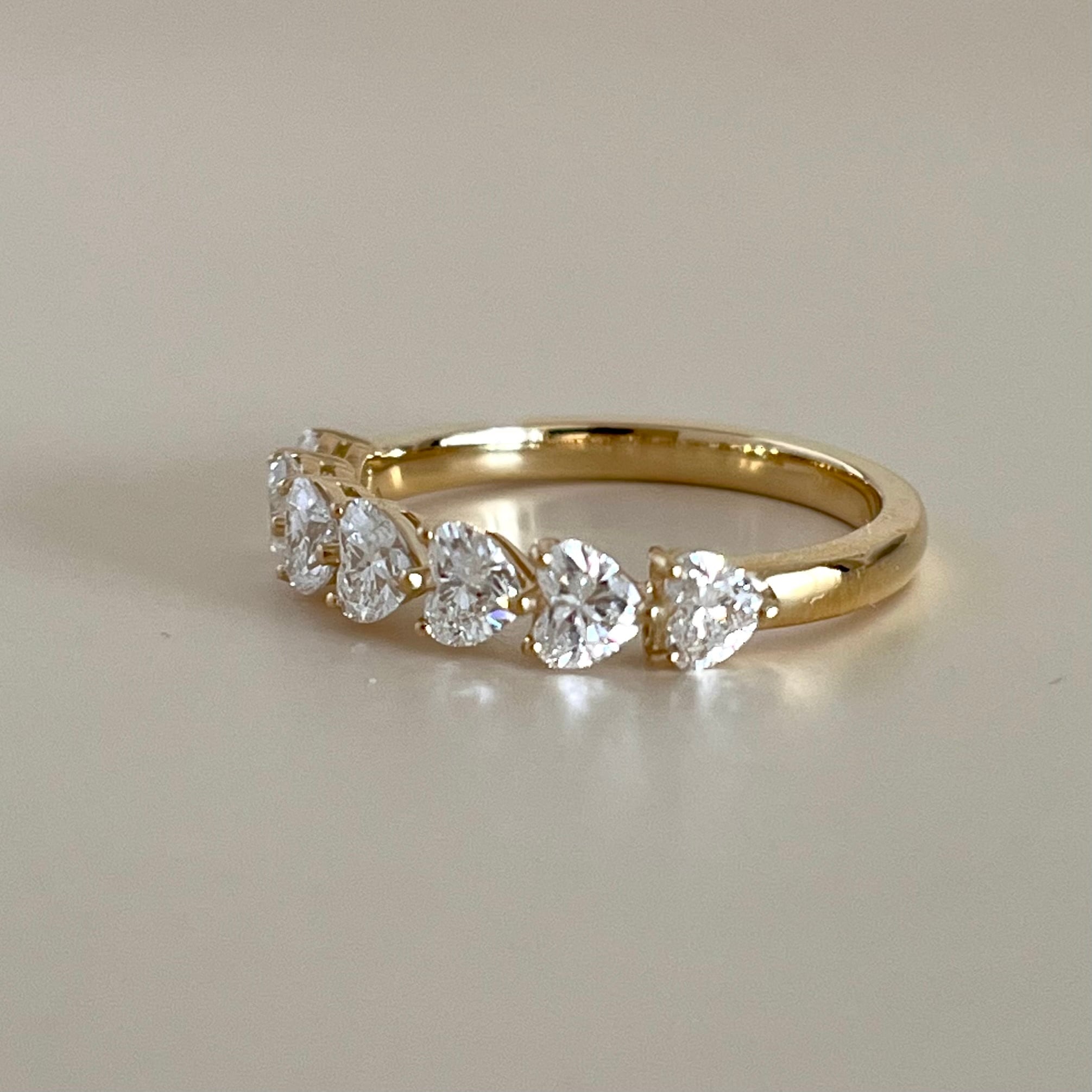 ハートシェイプカット ハーフエタニティ ダイヤモンドリング 1.00ct