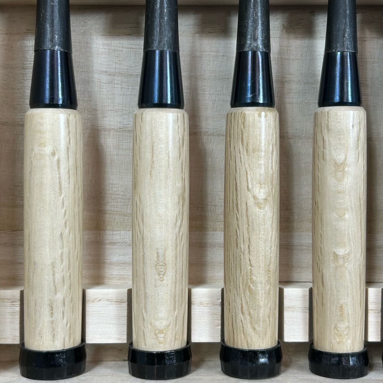 船津舟弘 槍鉋 2本組　箱入 完売>舟弘作 / 元寿舟弘 追入鑿10本組 白樫柄使用 / 桐箱付 | 利作