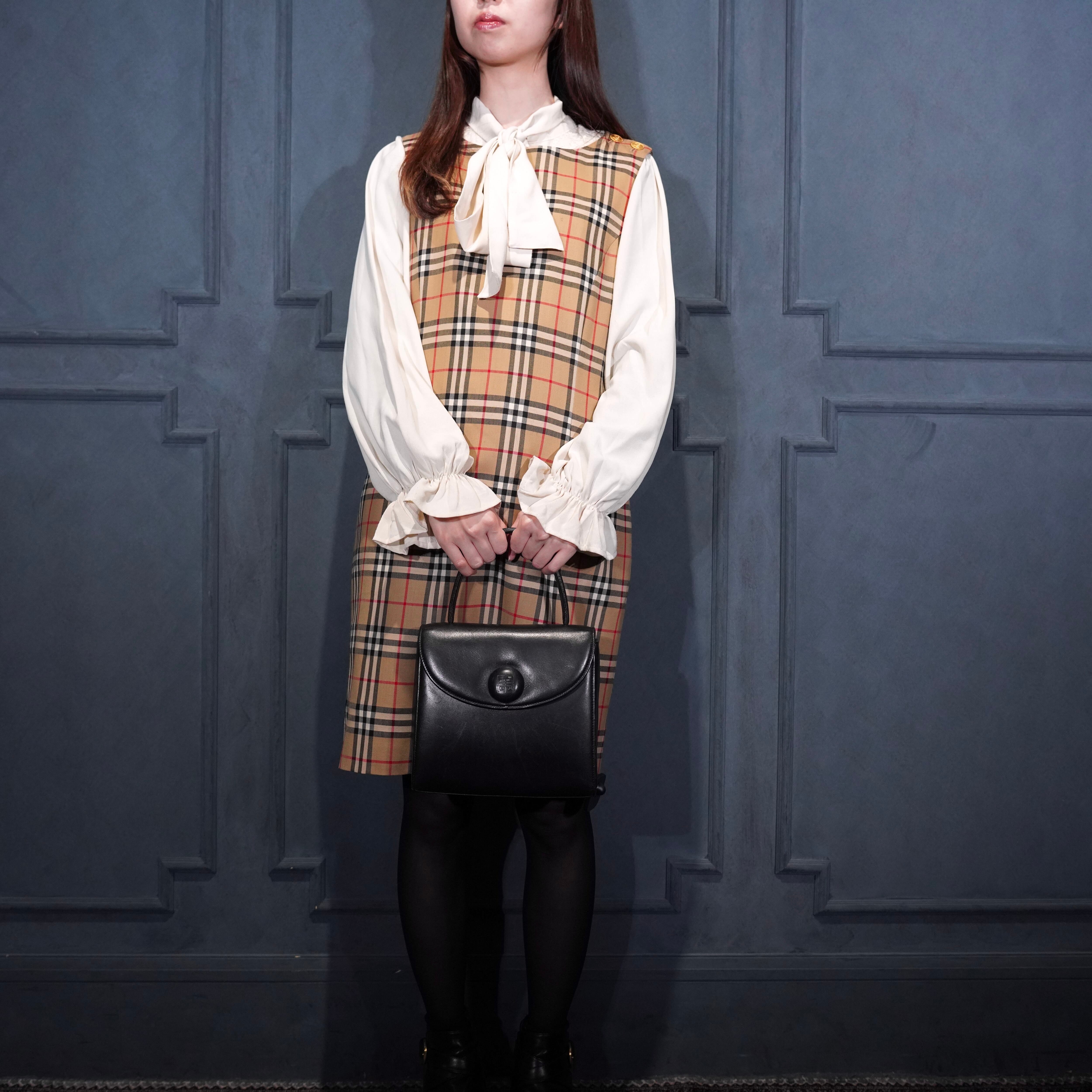 GIVENCHY LOGO DESIGN LEATHER HAND BAG/ジバンシィロゴデザインレザー