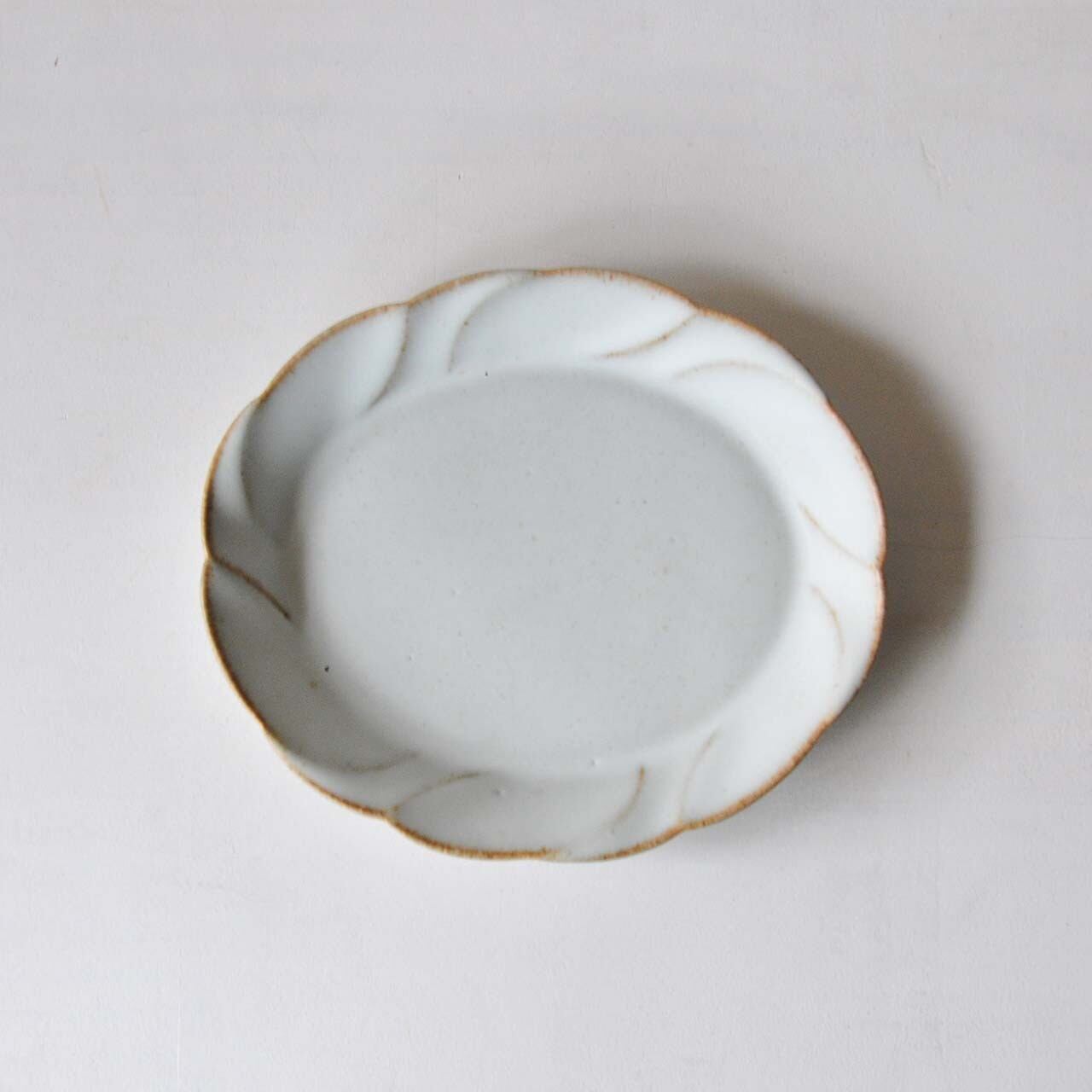 中林範夫（さんちゃ窯）白5寸ナミハナ皿（046）