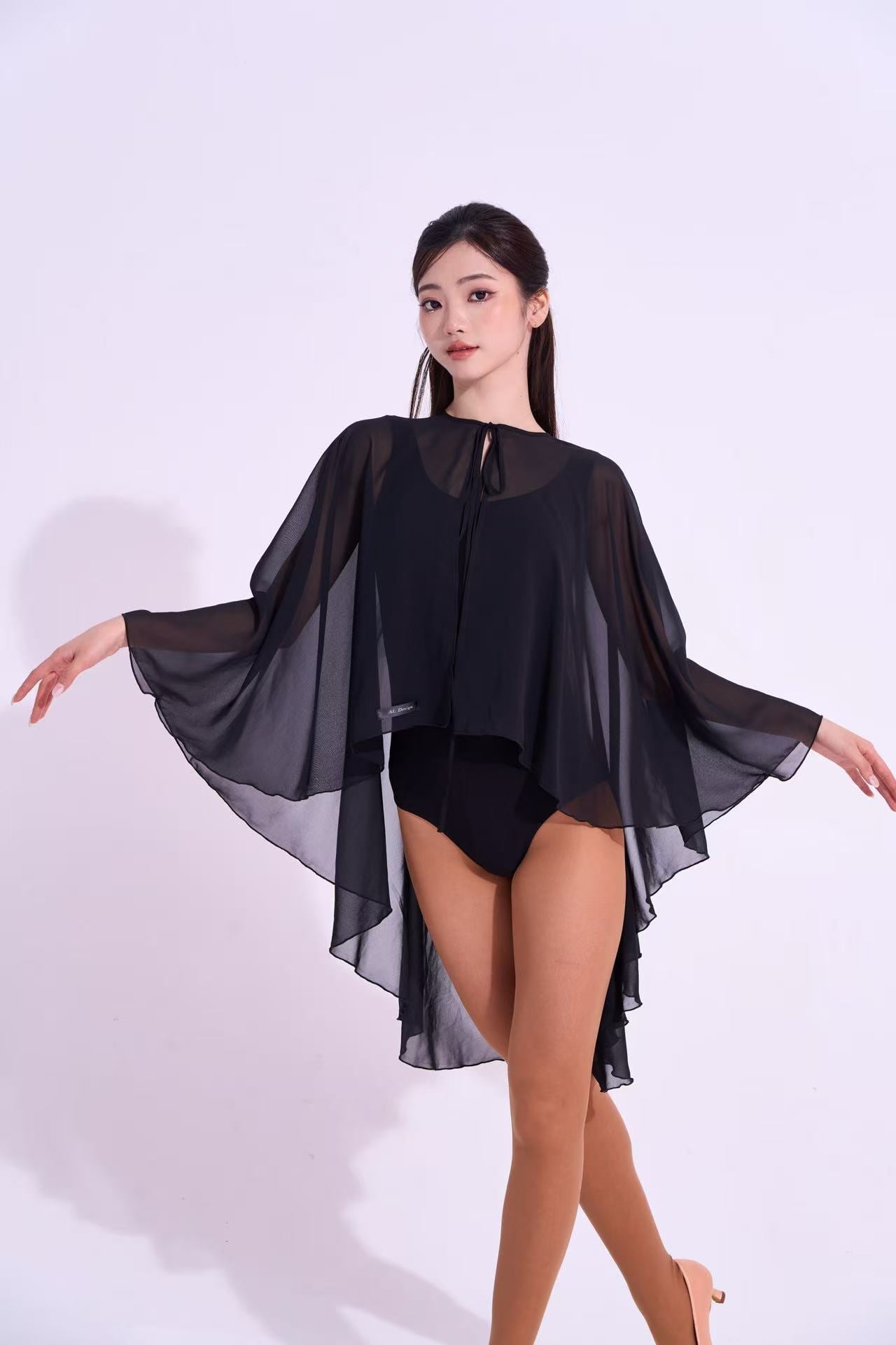 TOPS | 社交ダンスウェアSTUNNINGDANCEWEAR
