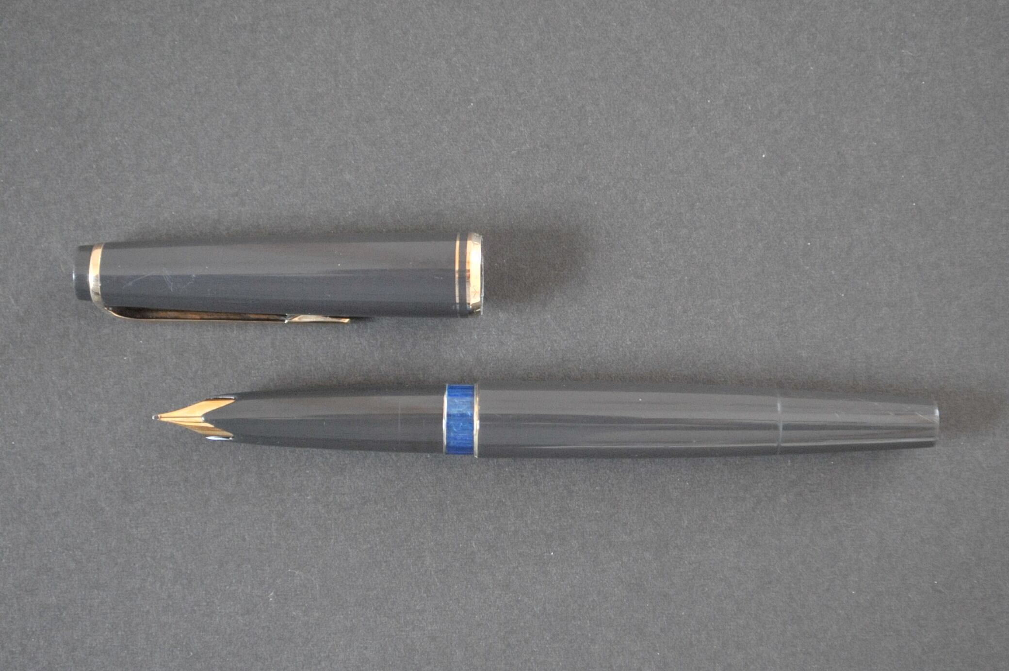 60s モンブラン No 22 MONTBLANC No 22 （細字） 14K 01866 | 川口