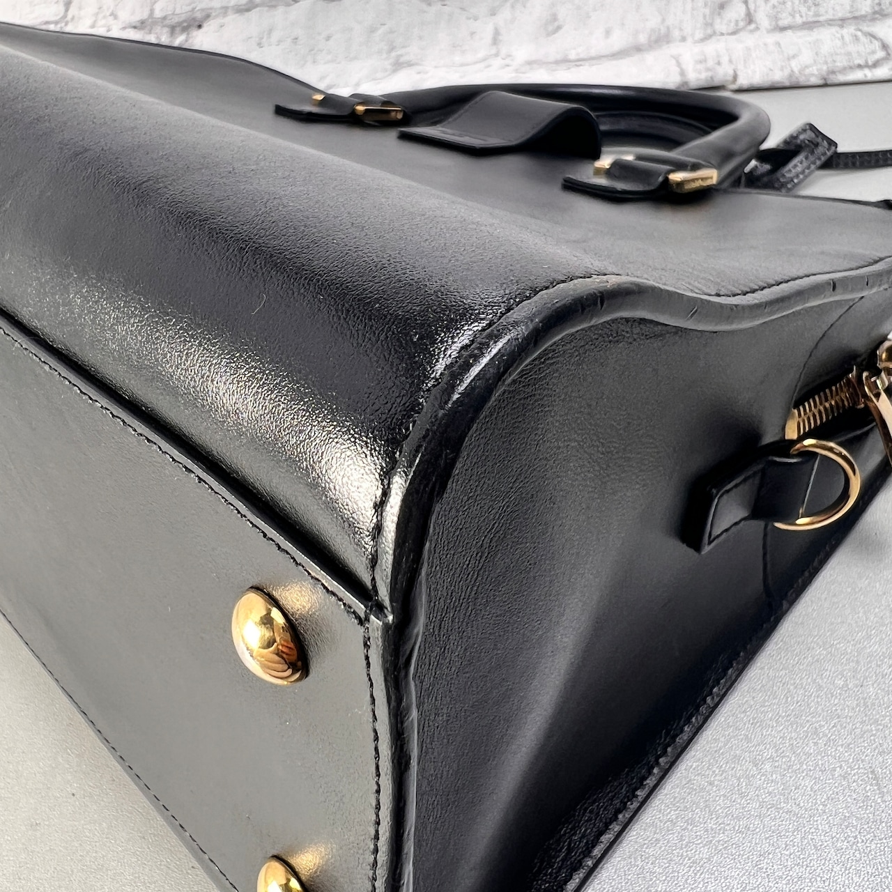 SAINT LAURENT サンローラン カバス レザー ショルダーバッグ 黒 A-13849