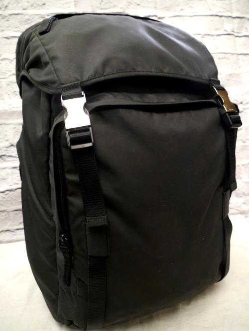 2018◆PRADA プラダ VZ0062 TESSUTO MONTAGN ナイロン リュック バックパック ロックサック 黒◆ 使い勝手の良さで人気再燃の定番モデル♪