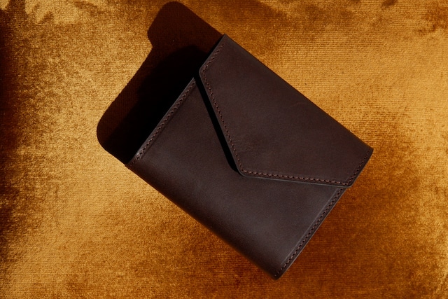 YOKO SAKAMOTO REGULAR WALLET (BROWN)