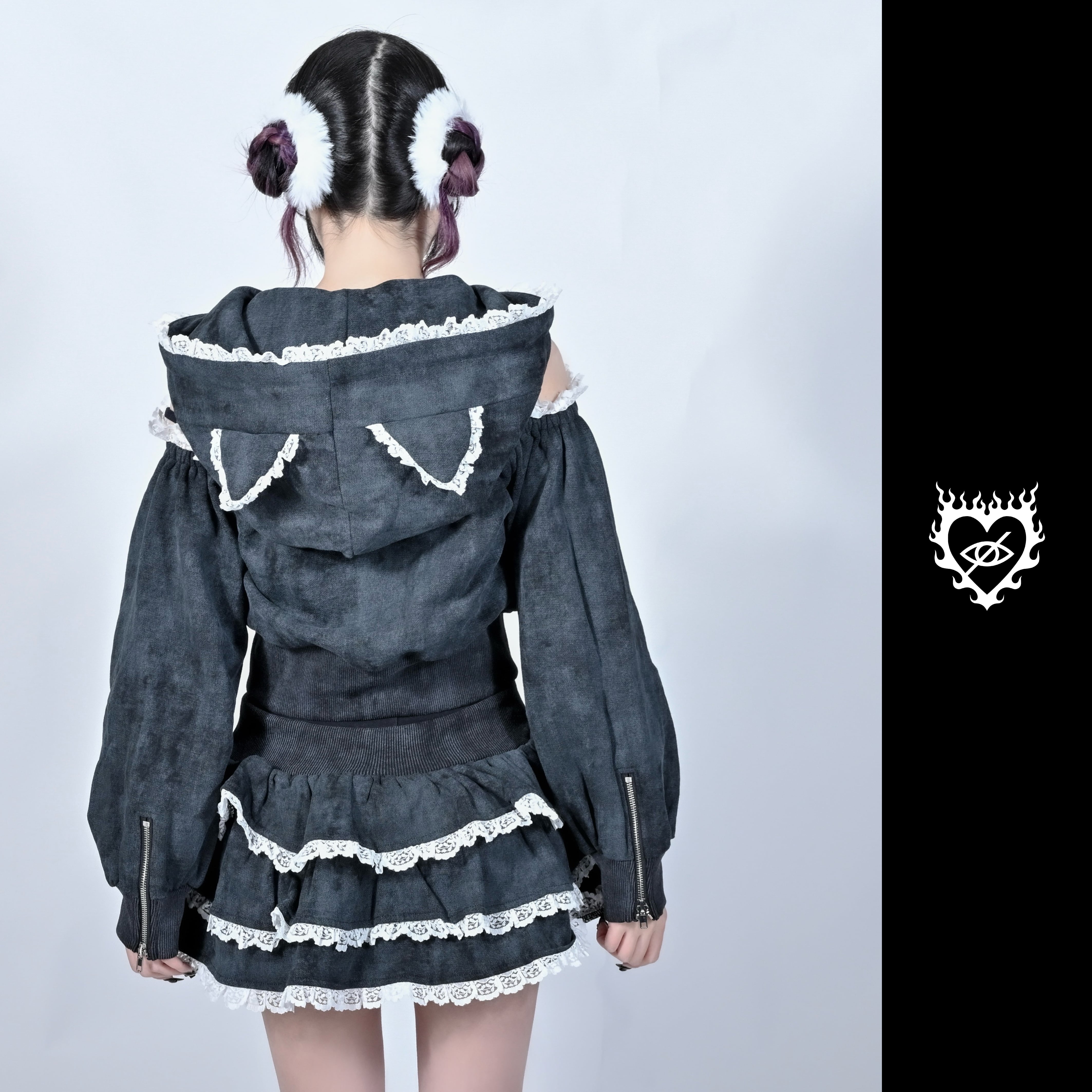 【完売】30日まで緊急値下げ！チェスティ turtle frill knit 黒 lace collar knit tops – shéller / シェリエ