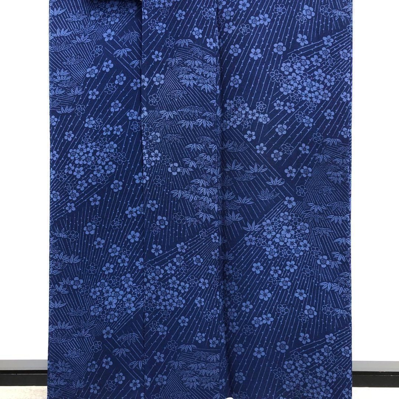 単衣 小紋 阿波藍染伝統工芸 金子正 梅竹模様 縮緬 K-3680 | リユース  