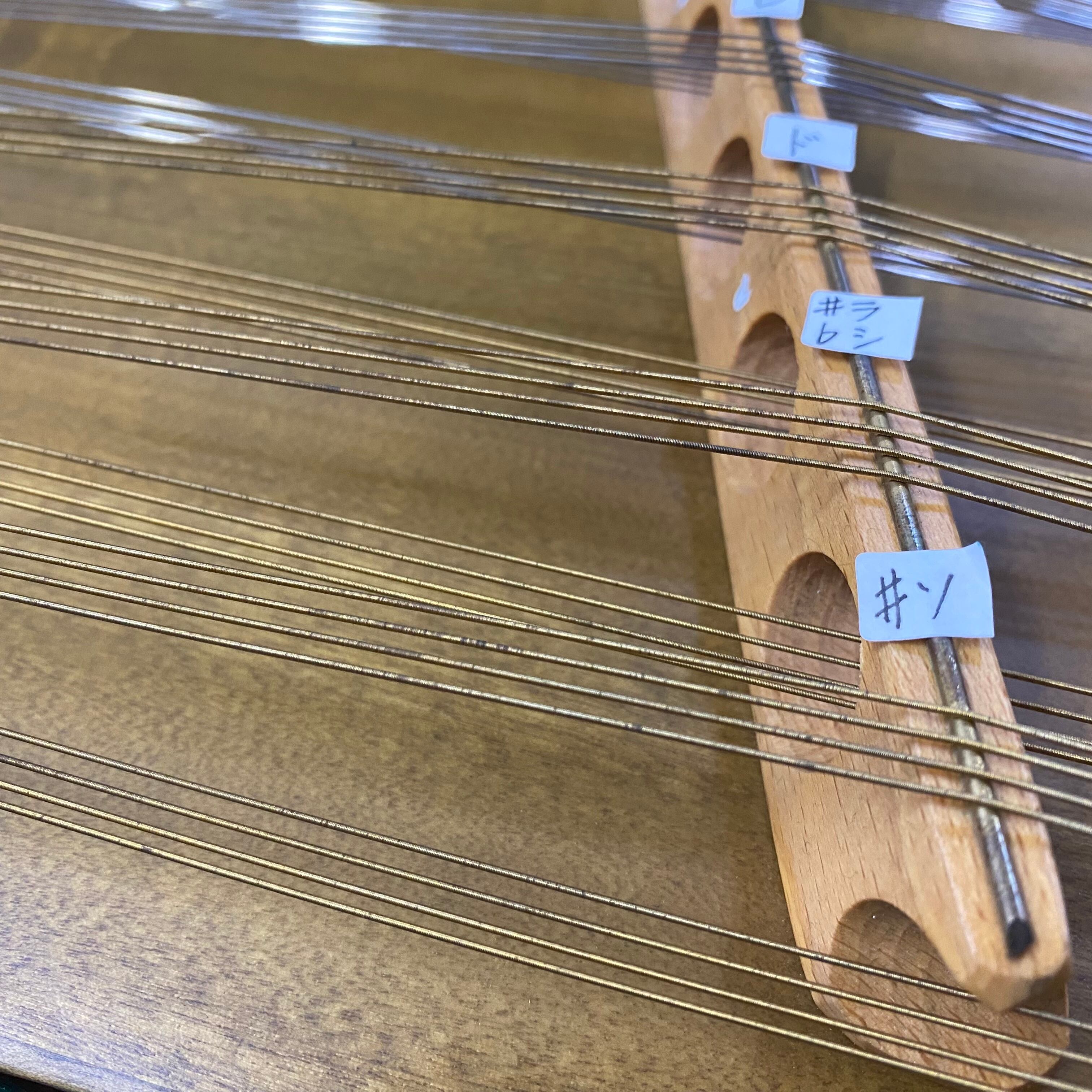 苫小牧バナナ】希少 ハンマーダルシマー 打弦楽器 詳細不明 ハード