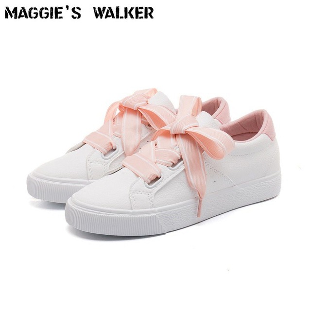マギーのウォーカー女性トレンディカジュアル靴マイクロファイバーひもカジュアル春の靴プラットフォーム屋外靴でカラーレースサイズ35-40