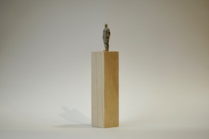 (165)wood figure-mini台付_093
