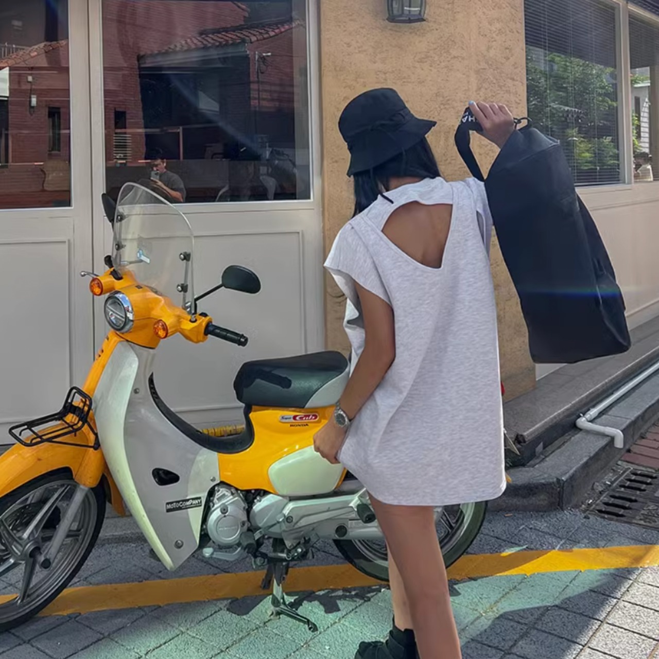 バックカットアウトTee 2color A0002 - 11