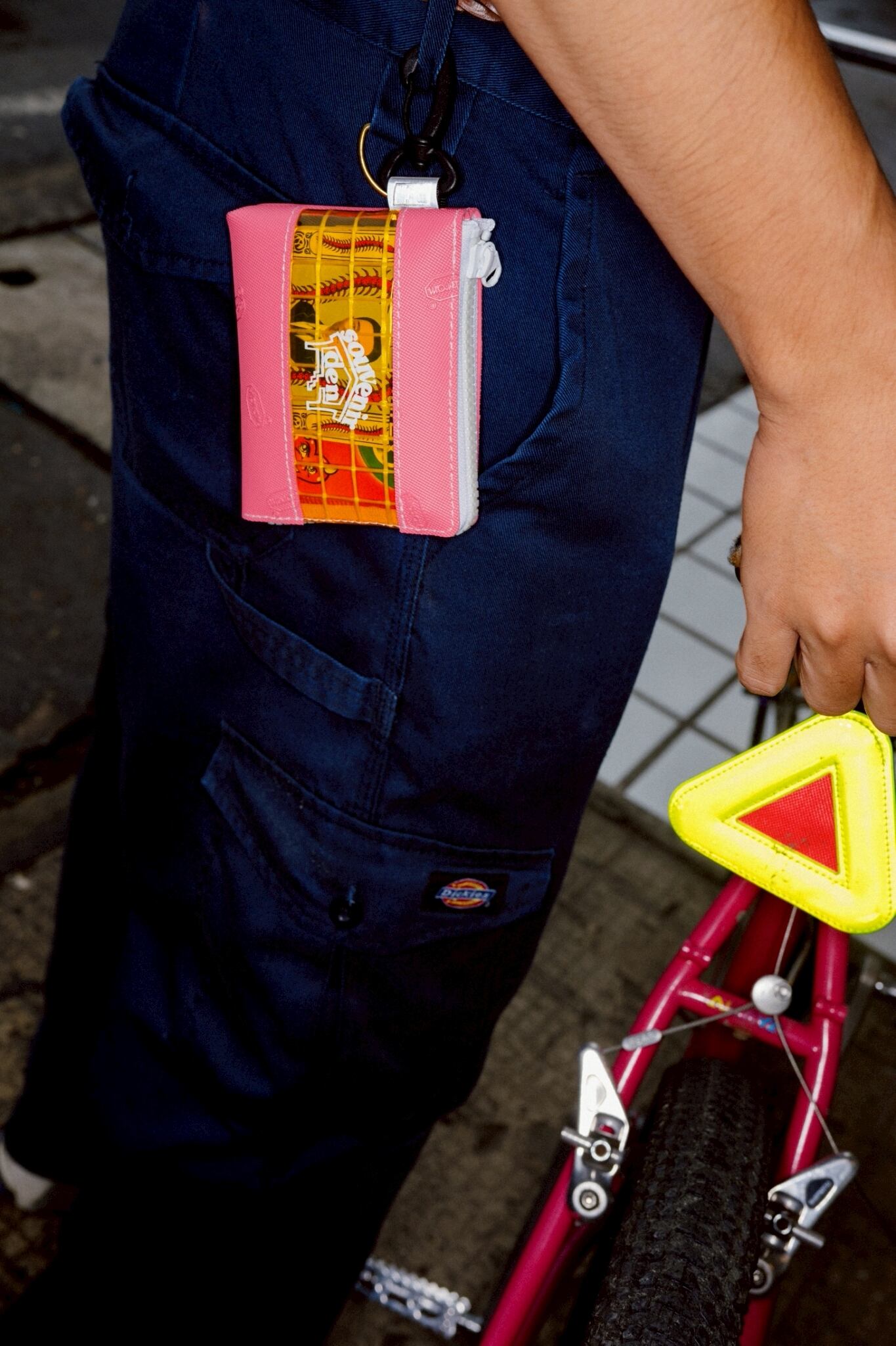 Den Souvenir × THISWAY vibram Lzip wallet (pink) | THISWAY