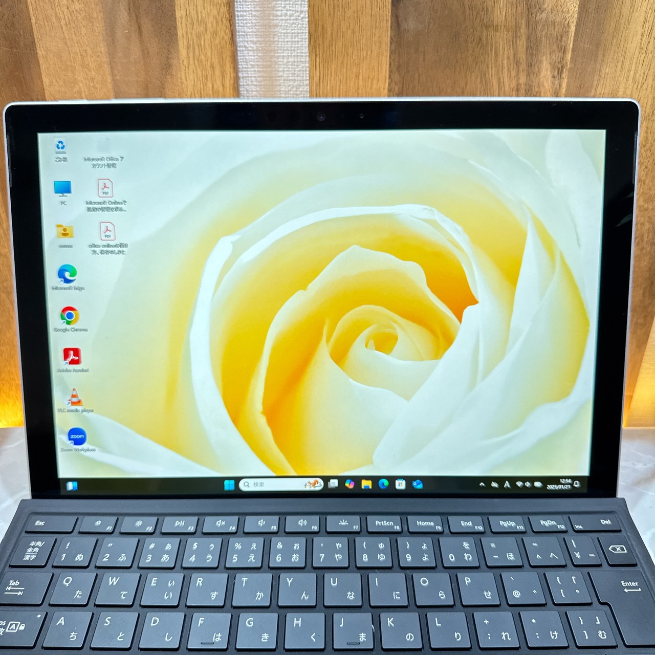 LTEモデル‼️Microsoft Surface Pro 5/Corei5 第7世代/メモリ4GB/SSD128GB/タッチパネル式/ノートパソコン