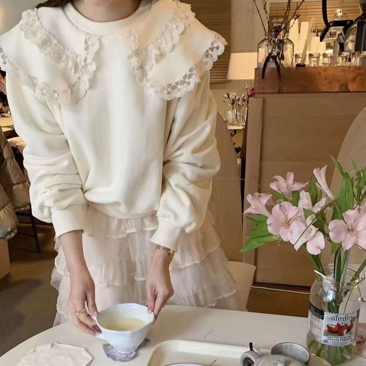 フリルビッグカラースウェット