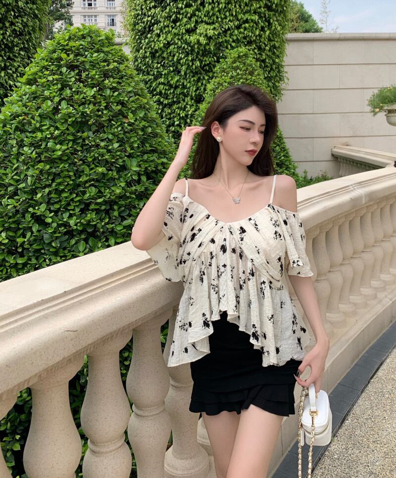 フローラルシャツ ルーズサマーシフォンブラウス 夏物 花柄 ブラックストロベリース3893992876