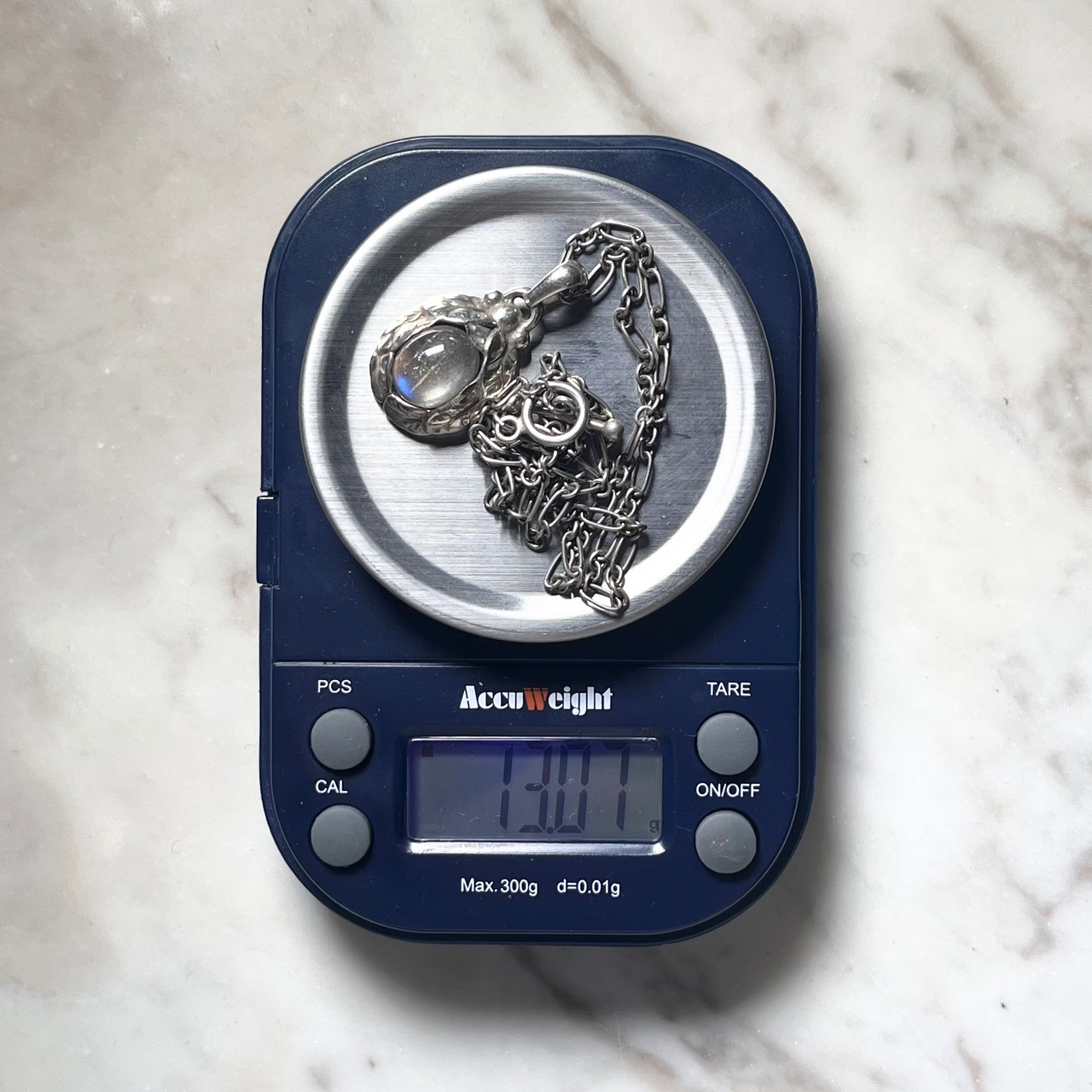 1997's GEORG JENSEN silver year pendant necklace set with labradorite