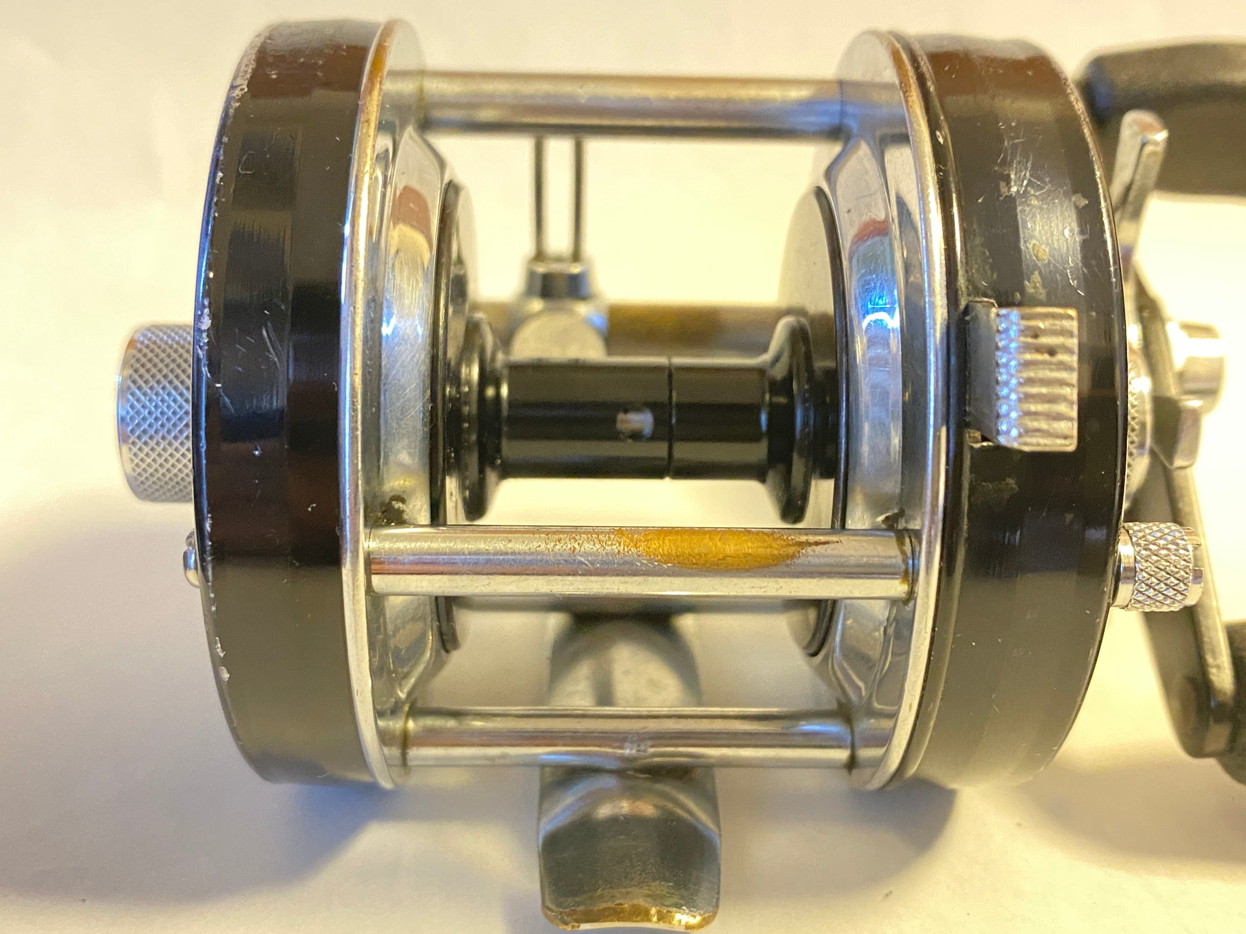 70s ABU 5000c #761104 [8246] | Tackleshop GTA