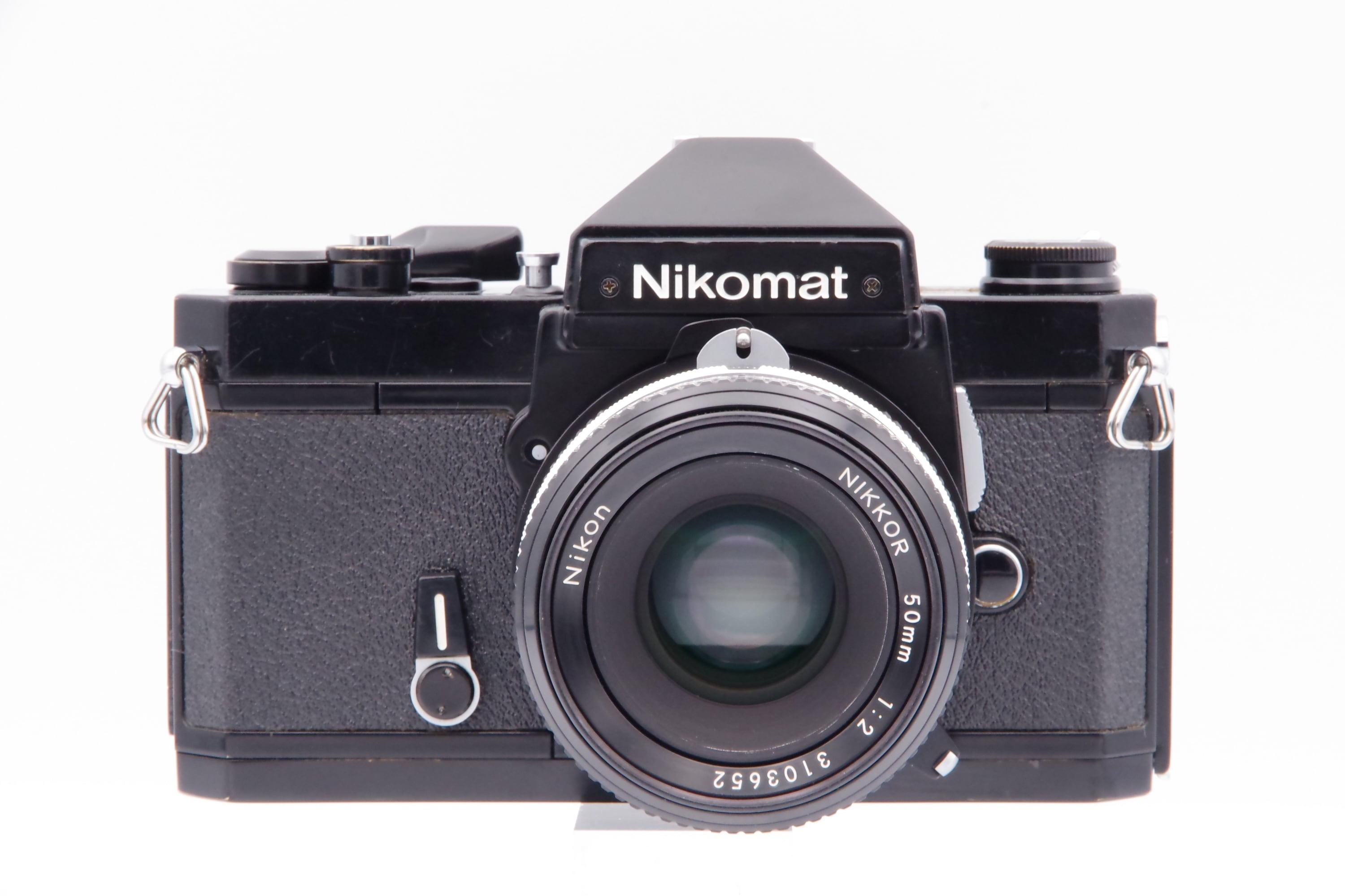 Nikomat FT2 + 非AI NEW NIKKOR 50mm F2 Nikon ニコン | 近江寫眞機店