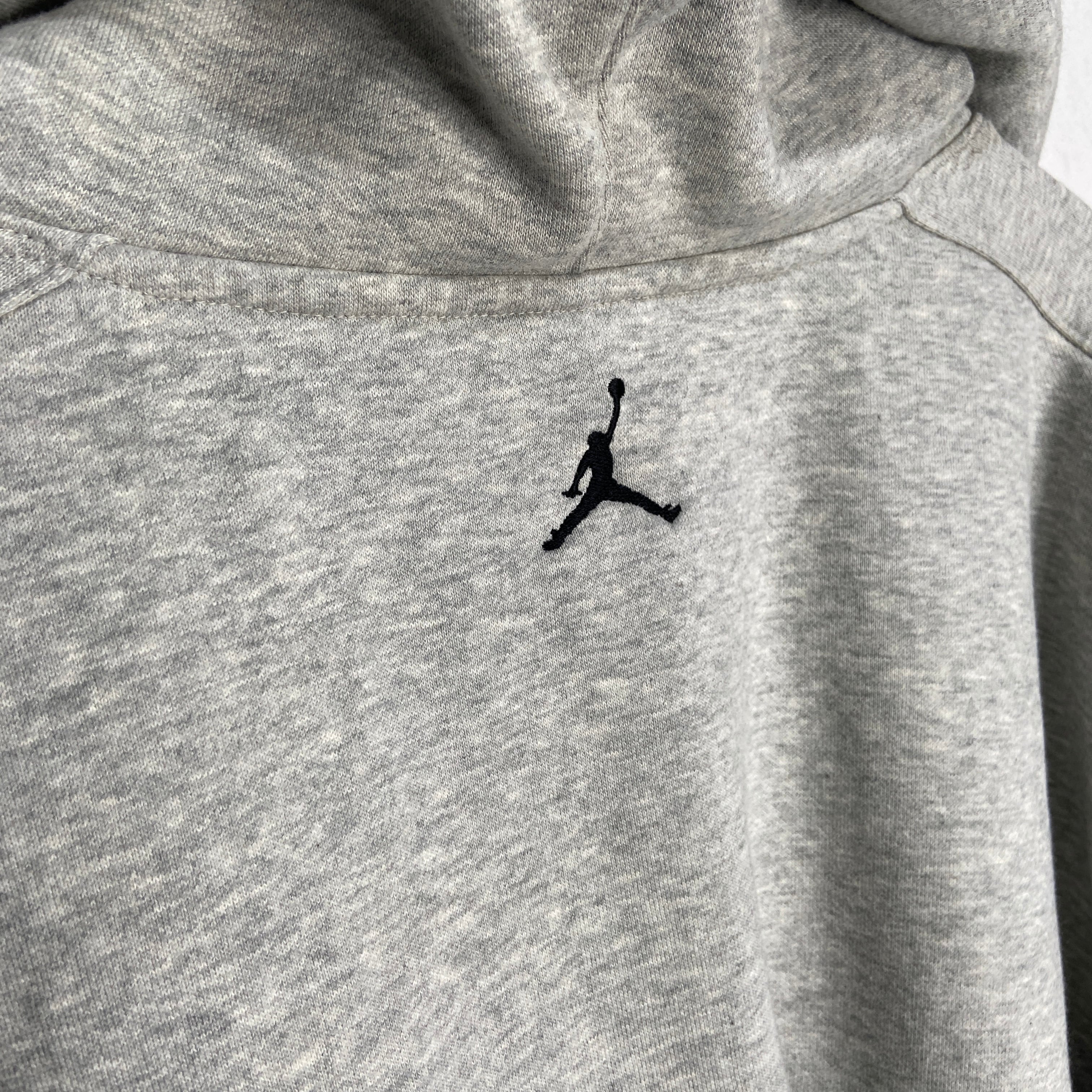 AIR JORDAN ジョーダン　刺繍ロゴパーカー　ビッグサイズ　グレー　XXL | 古着屋 Uan powered by BASE