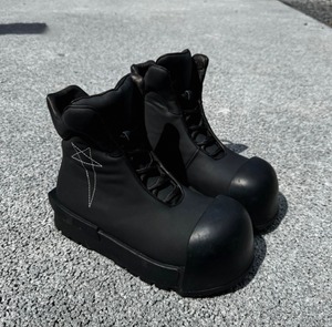 cow leather embroidery volume boots all black