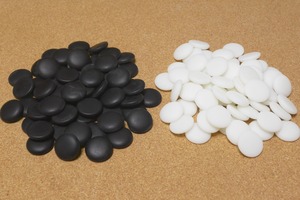 碁石（黒60個、白60個／片面が平ら／中国製）