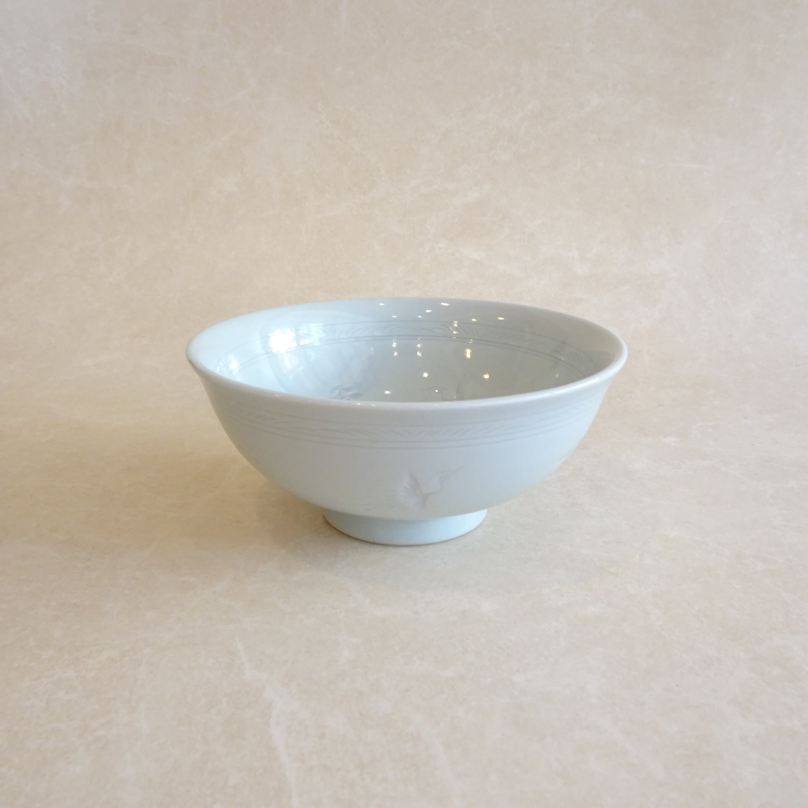 鶴雲文の白磁の器 | 純喫茶家具の村田商會