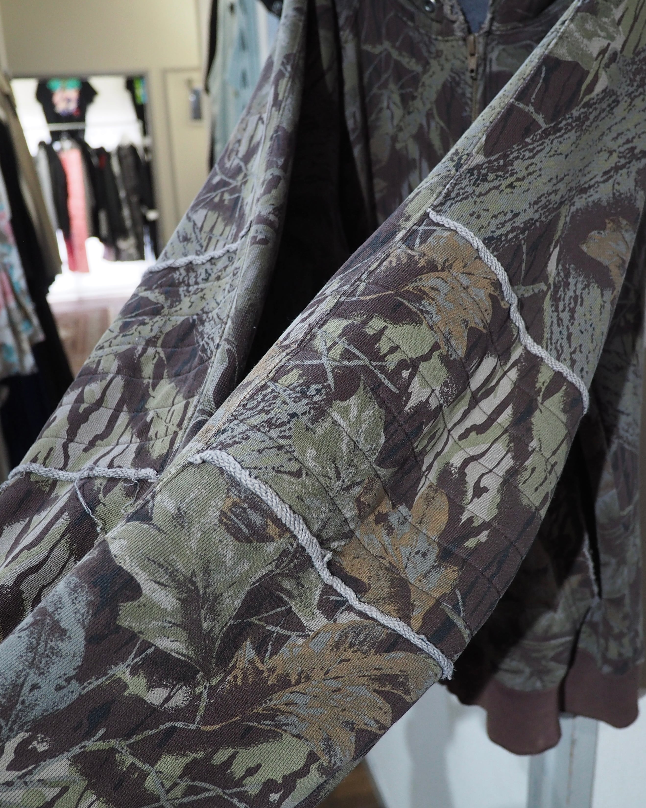 2002s " PPFM - Archive " Beautiful Aging Camouflage × Two stars Embroidery Full zip Parker ピーピーエフエム アーカイブ 星刺繍 パーカー