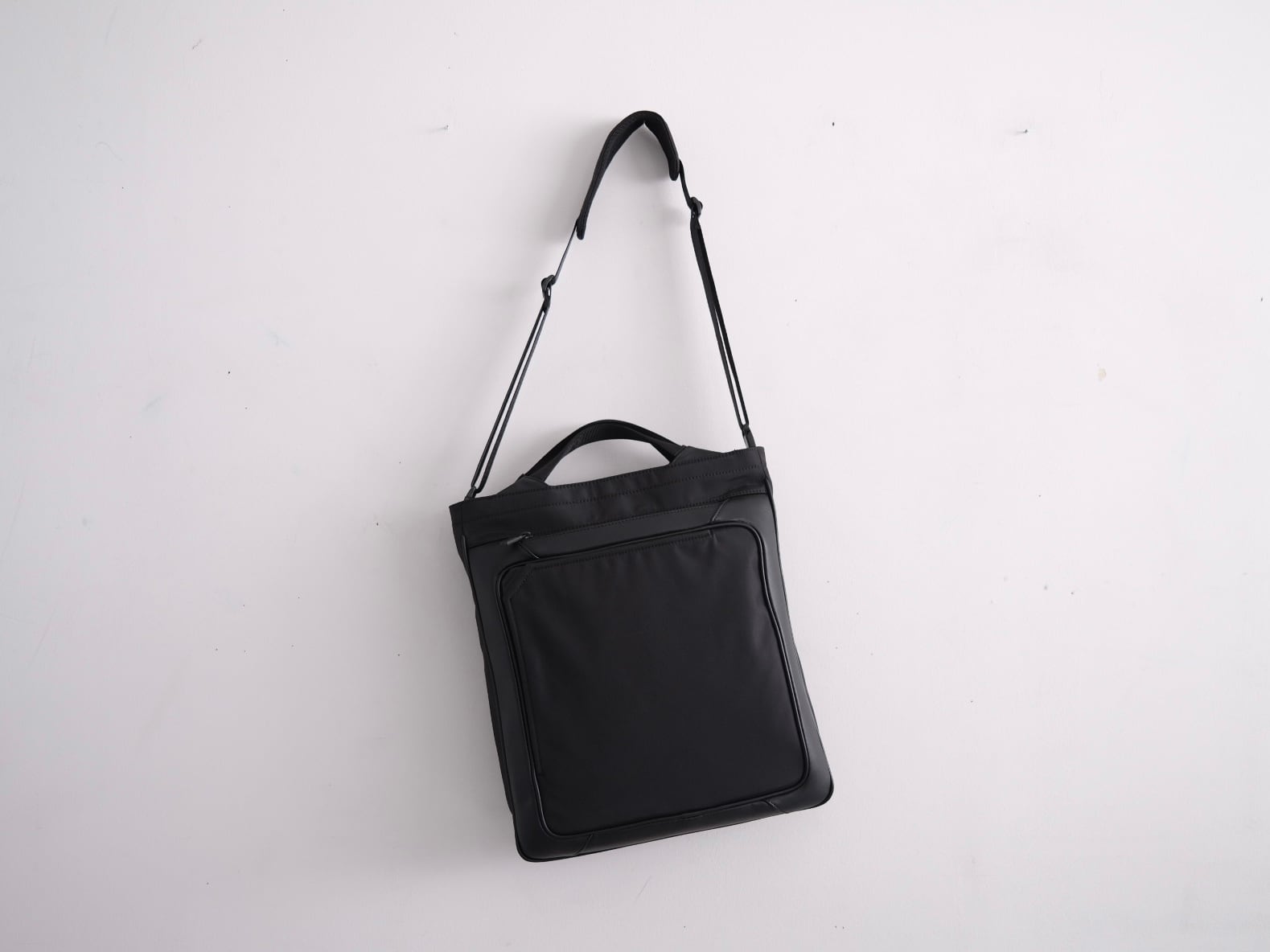 MONOLITH “ TOTE OFFICE M “ | Lapel online store