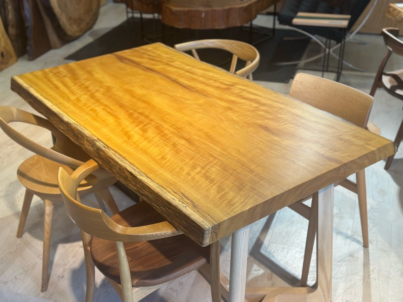 杢】ゴールデンウッド_1500×830-850×60_青山店_テーブル天板/一枚板