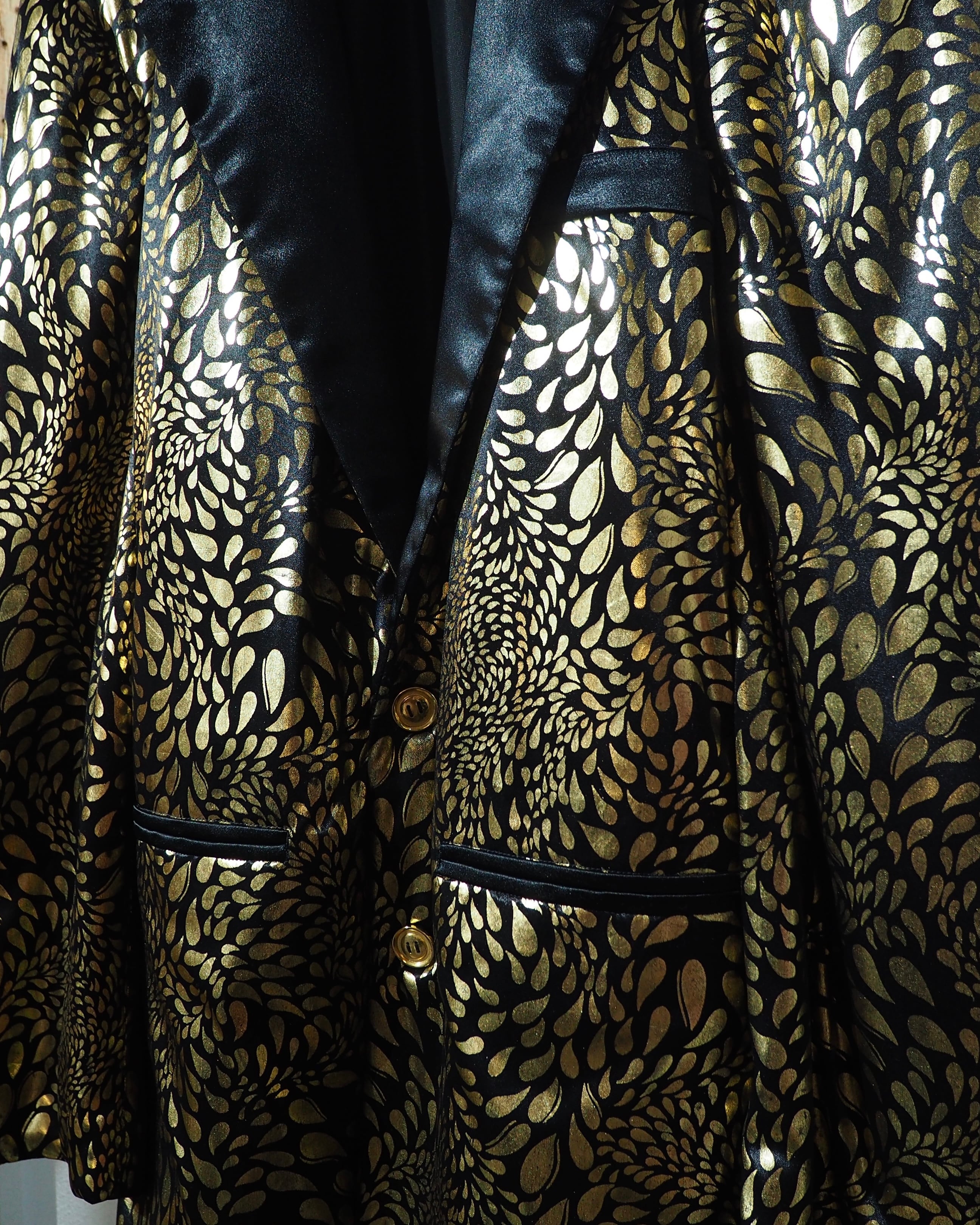 1980s ” made in USA ” Luxury gold pattern vintage loose Satin jacket