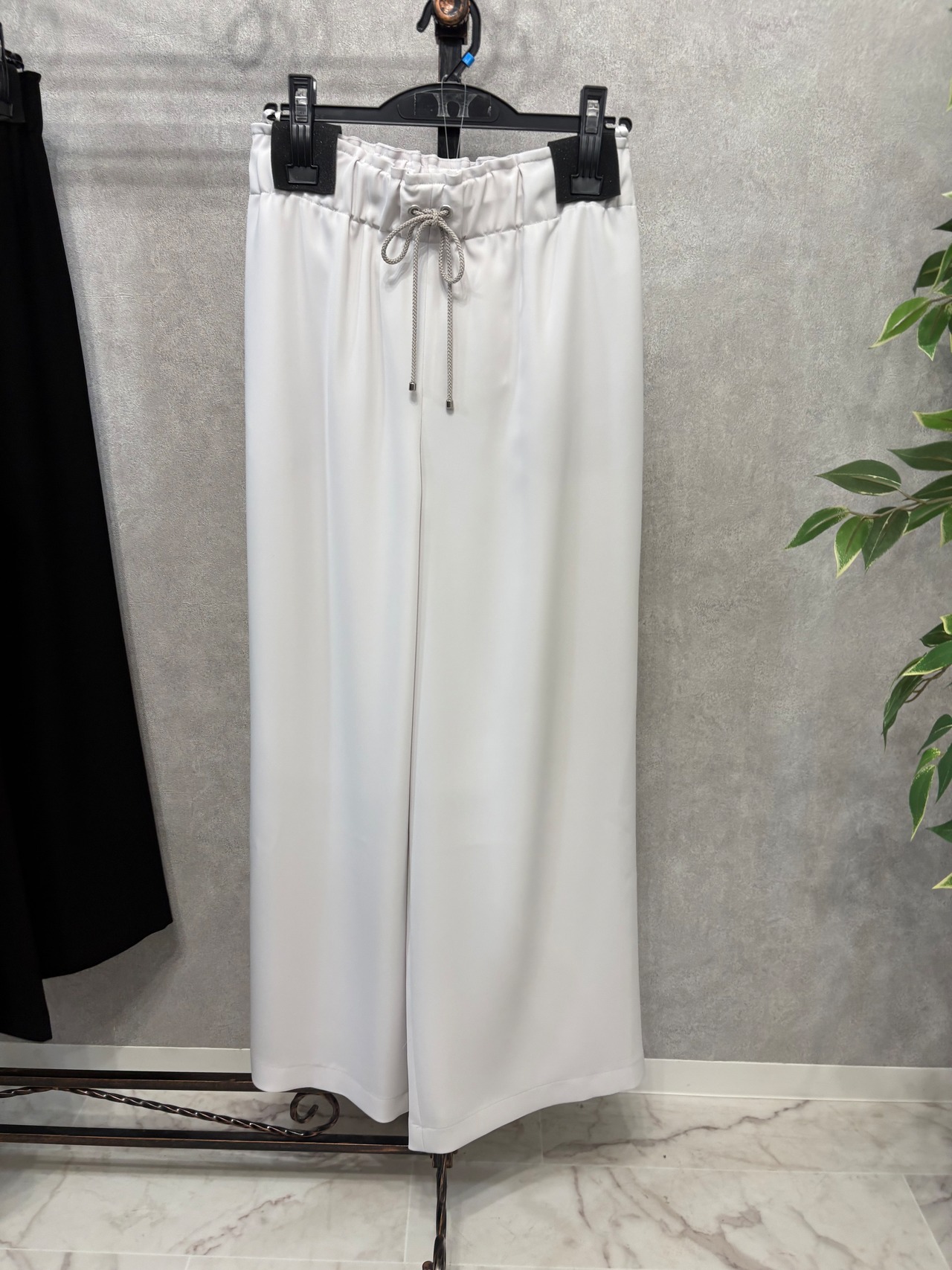 【ご予約】接触冷感！【ROBE】トロみワイドストレートパンツ　631623