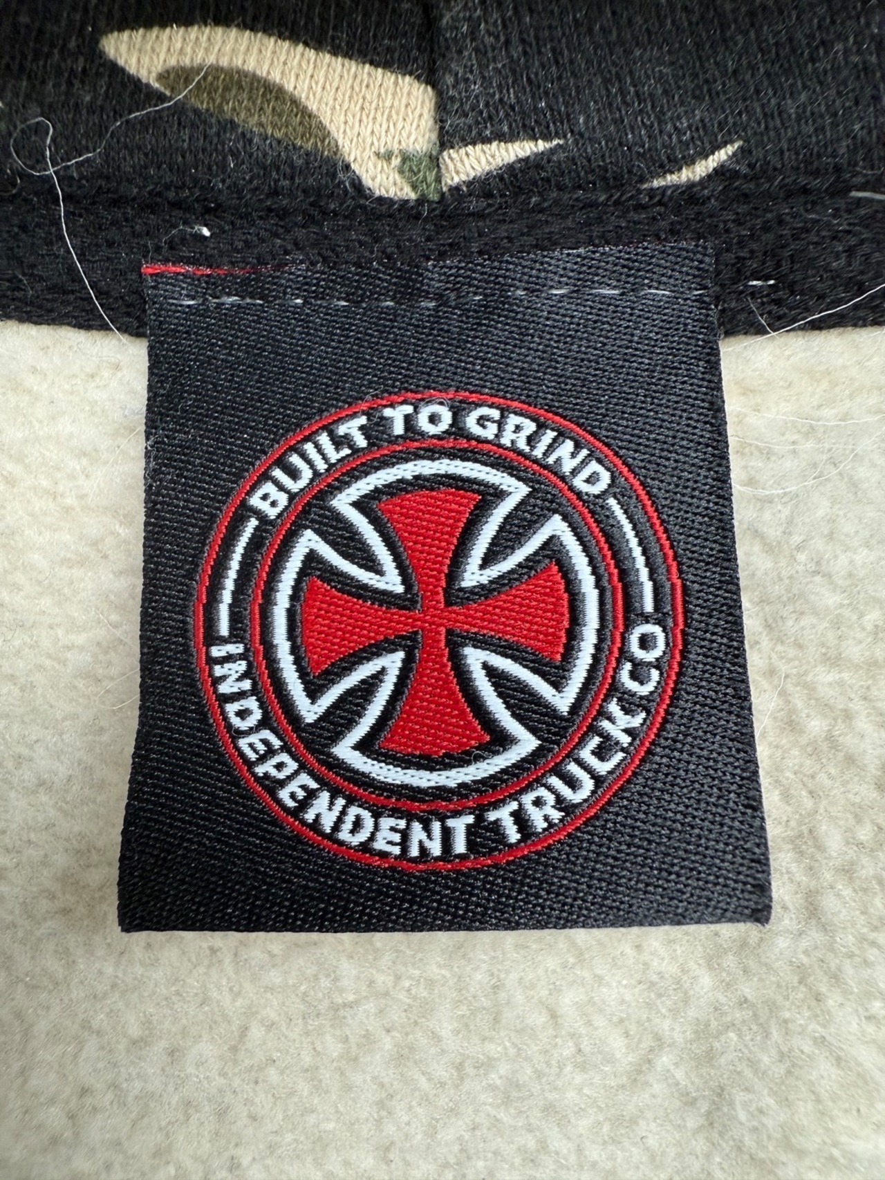 INDEPENDENT・画像3