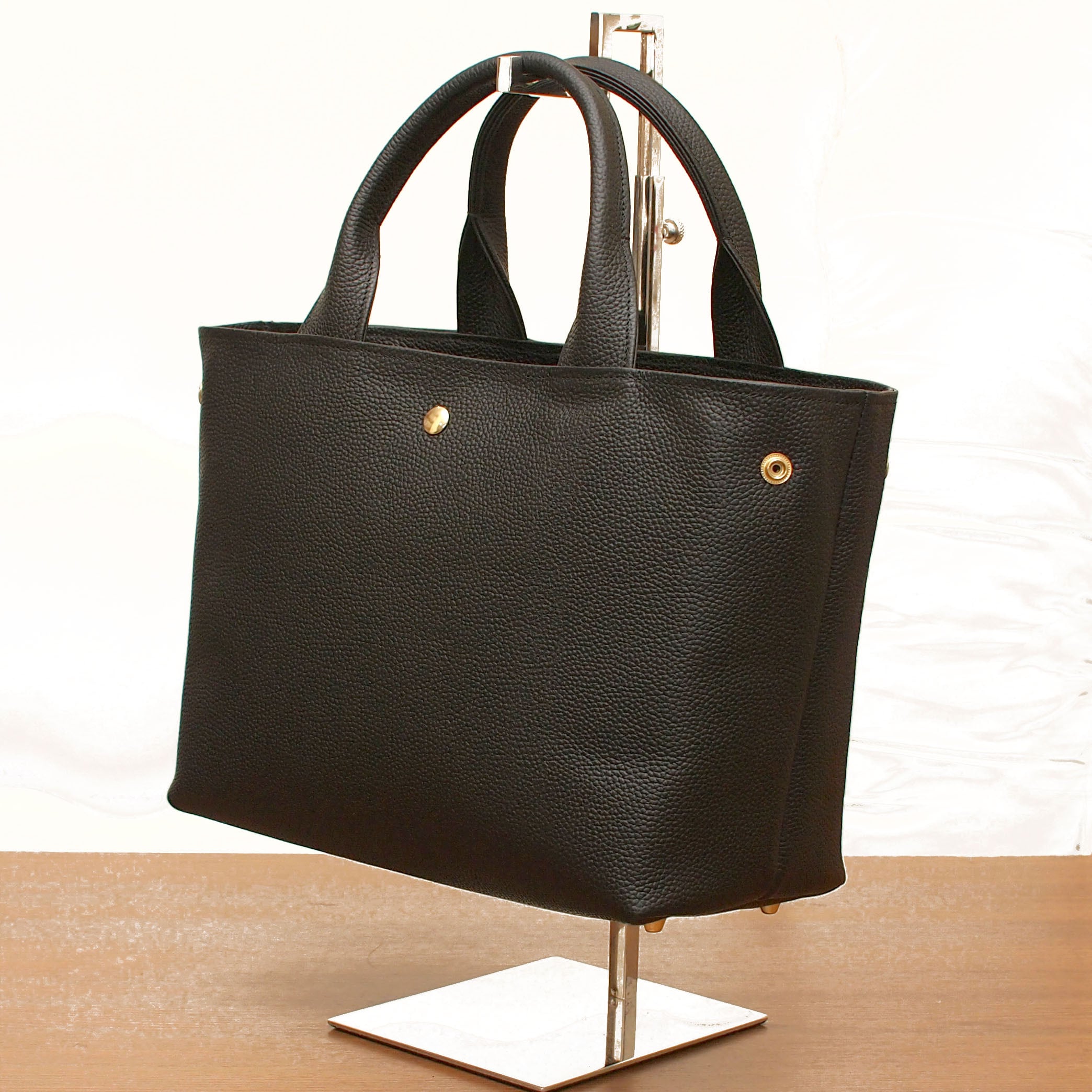 ☆XSサイズ☆定番☆黒シュリンクレザーのミニトートバッグ姫路